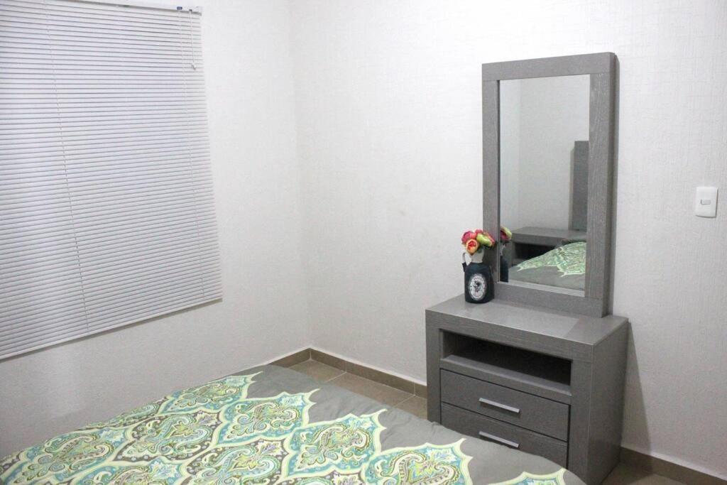 Depa De Playa C/Alberca Cerca De La 5A Avenida Apartman Playa del Carmen Kültér fotó