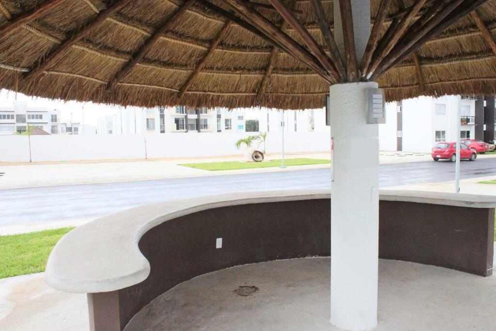 Depa De Playa C/Alberca Cerca De La 5A Avenida Apartman Playa del Carmen Kültér fotó