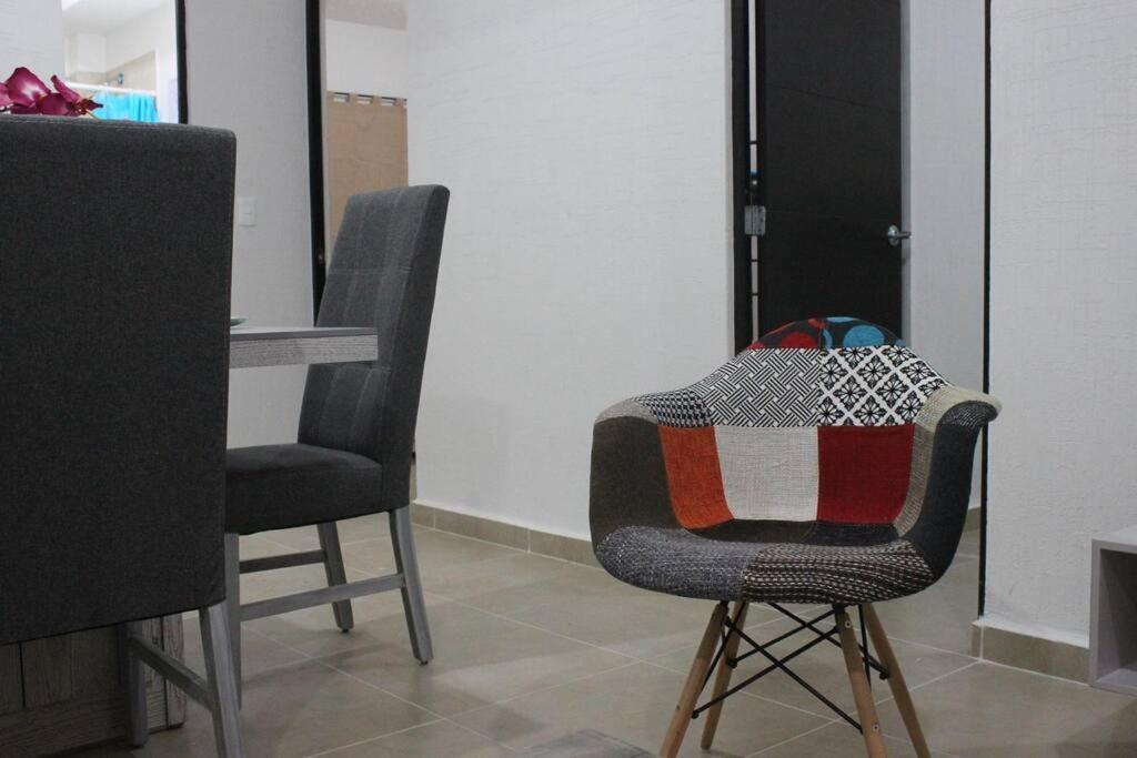 Depa De Playa C/Alberca Cerca De La 5A Avenida Apartman Playa del Carmen Kültér fotó