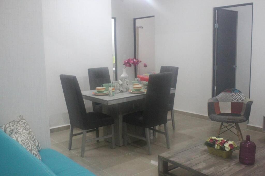 Depa De Playa C/Alberca Cerca De La 5A Avenida Apartman Playa del Carmen Kültér fotó
