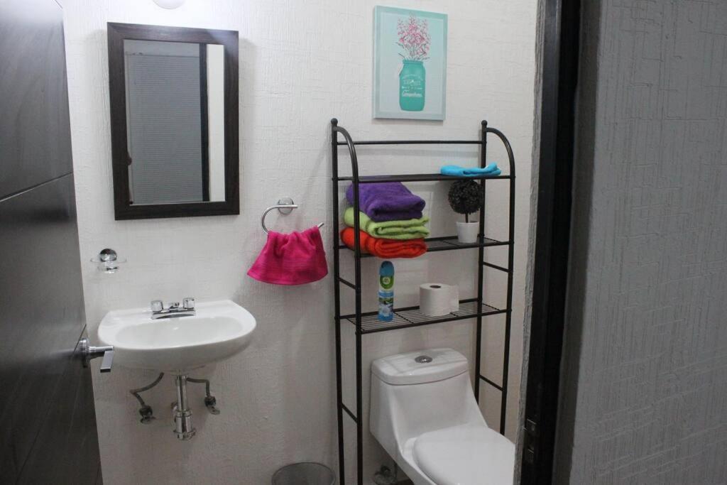 Depa De Playa C/Alberca Cerca De La 5A Avenida Apartman Playa del Carmen Kültér fotó